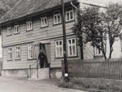 Mein Elternhaus - und mein Opa Karl hat Freunde gerne hereingebeten ...